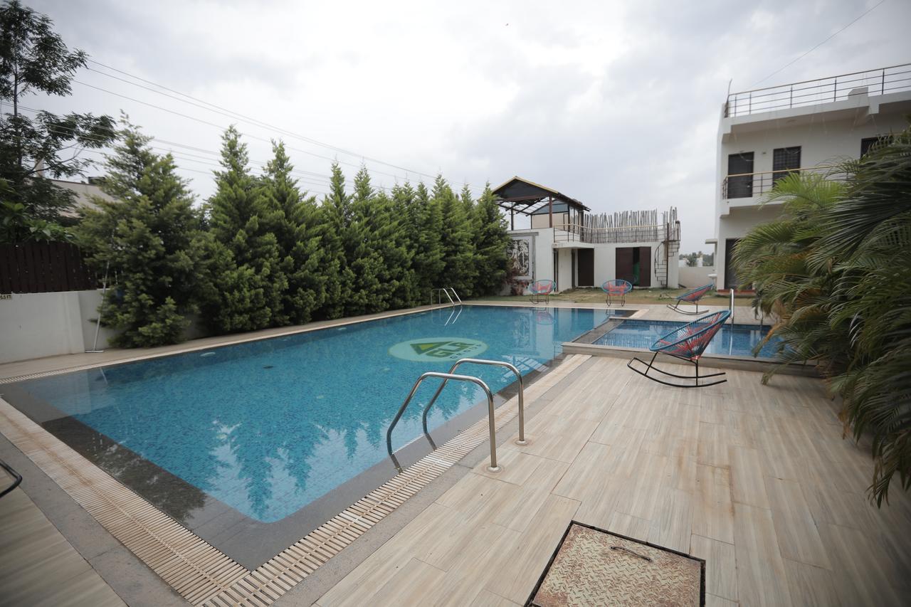 Golds Club & Resort Bayappanhalli Ngoại thất bức ảnh